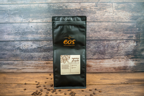 Espresso „Pregiato“ nussig, mild