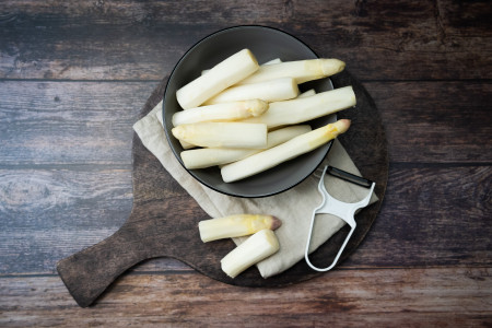 Bruchspargel geschält