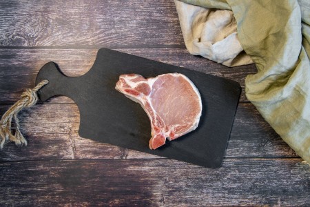 Kotelett vom Strohschwein