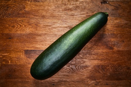 Zucchini groß