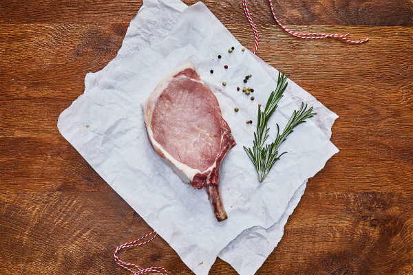 Sattelschwein-Kotelett