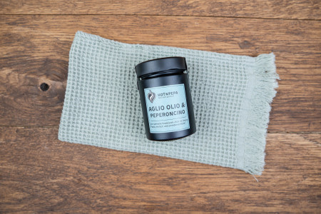 AGLIO OLIO & PEPERONCINO
