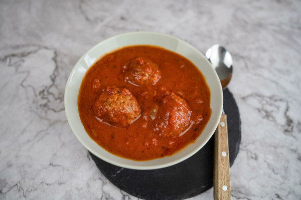 Hackbällchen in Tomatensauce